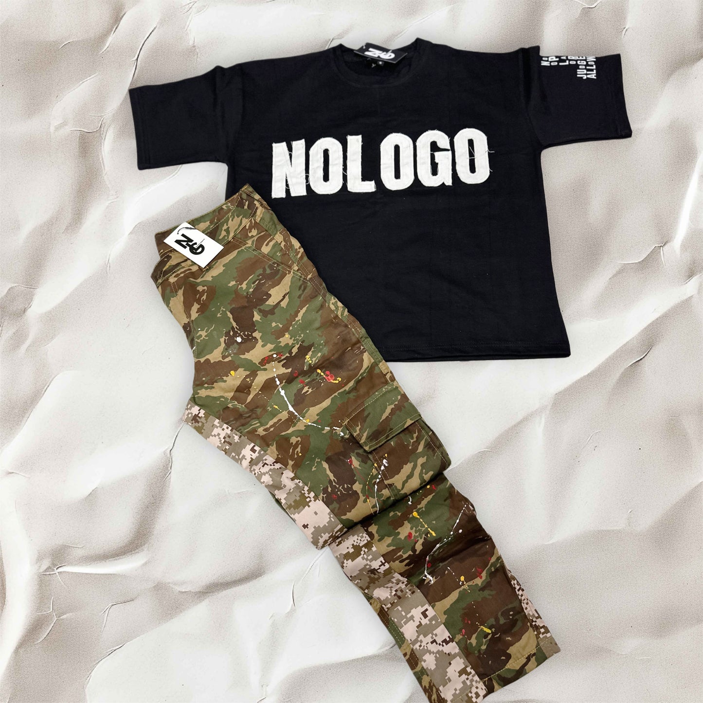 NoLoGo distressed lettering t-shirt